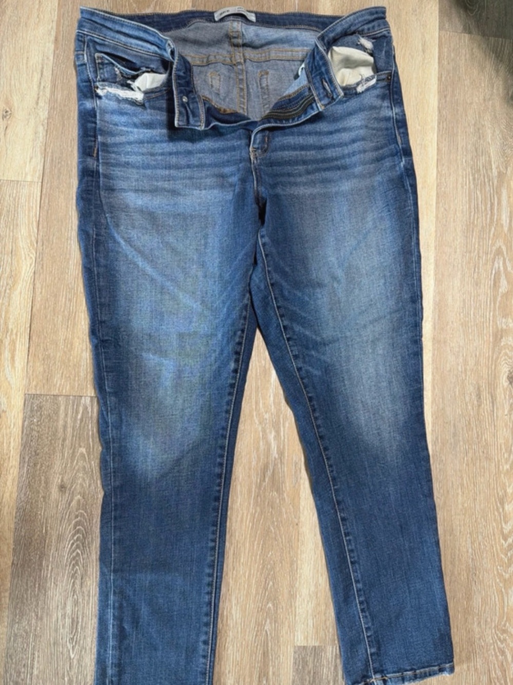 BKE Ankle Skinny Classic Women's Blue Denim Jeans